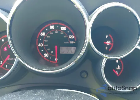 2005 Toyota Matrix Xr from USA, damaged, VIN 2T1KR32E95C370658